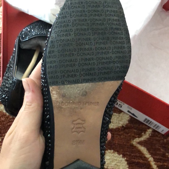 Donald J Pliner flats - Picture 7 of 10